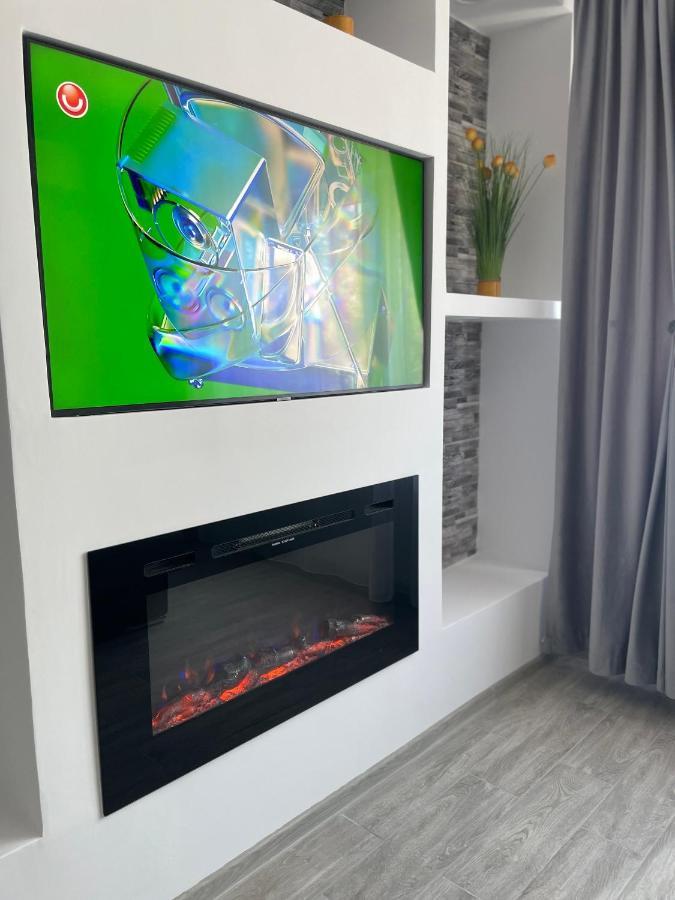 Timisoara Central Apartment New Parking !! Екстер'єр фото