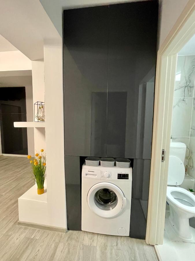 Timisoara Central Apartment New Parking !! Екстер'єр фото